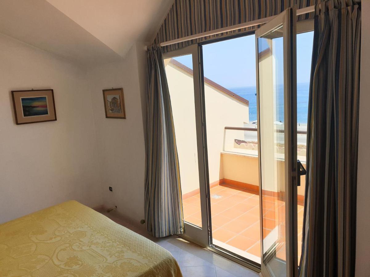 בובה מרינה Casa Vacanze Umberto I מראה חיצוני תמונה